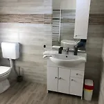 Βίλα Mini Zoo Rezidencia